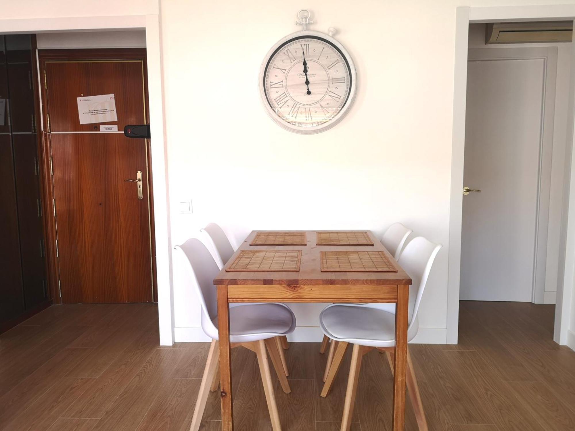 Aparteasy - Atic Sants Barcelona Exterior foto