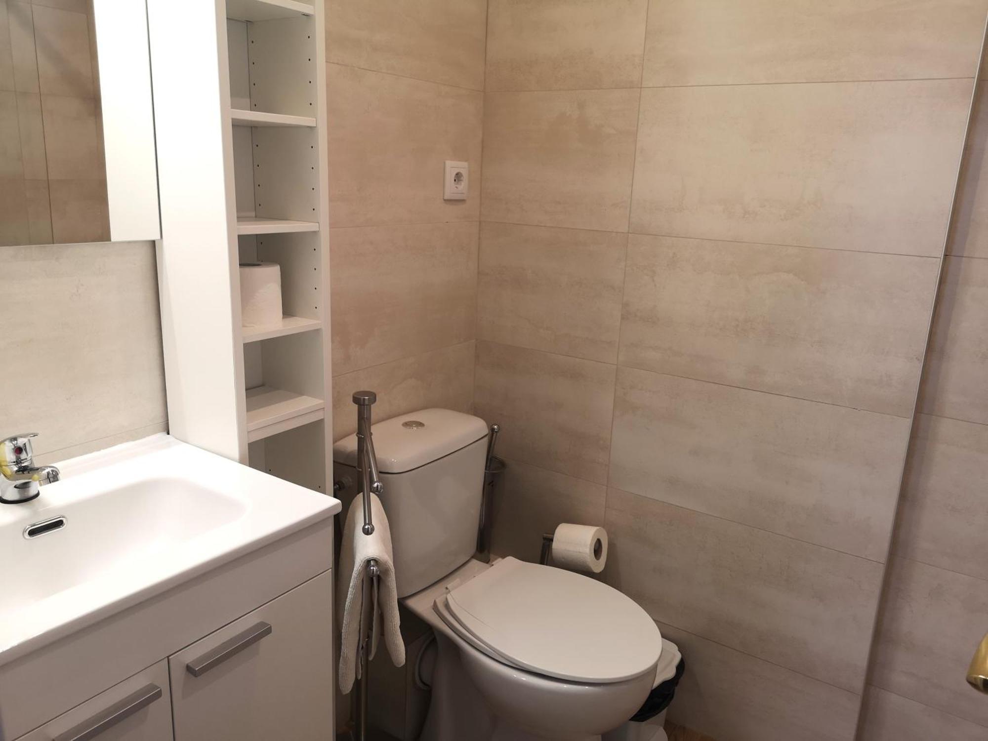 Aparteasy - Atic Sants Barcelona Exterior foto